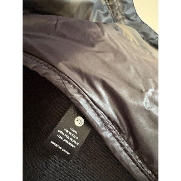Aqua NWT Camo Camouflage Puffer + Soft Shell Athletic Jacket with Hood Size XS - Picture 9 of 13